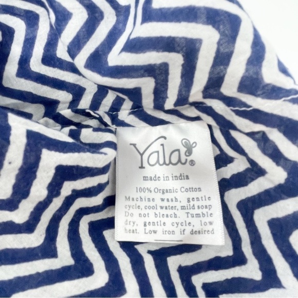 YALA Women’s Blue Zig Zag Stripe Organic Cotton Tunic Top Embroidered Size Small - Picture 6 of 6